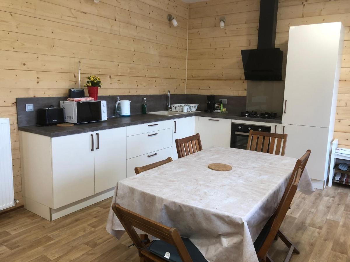 La Petite Ferme De Pouillon - Parc Animalier - Aire De Loisirs Bed & Breakfast Eksteriør bilde